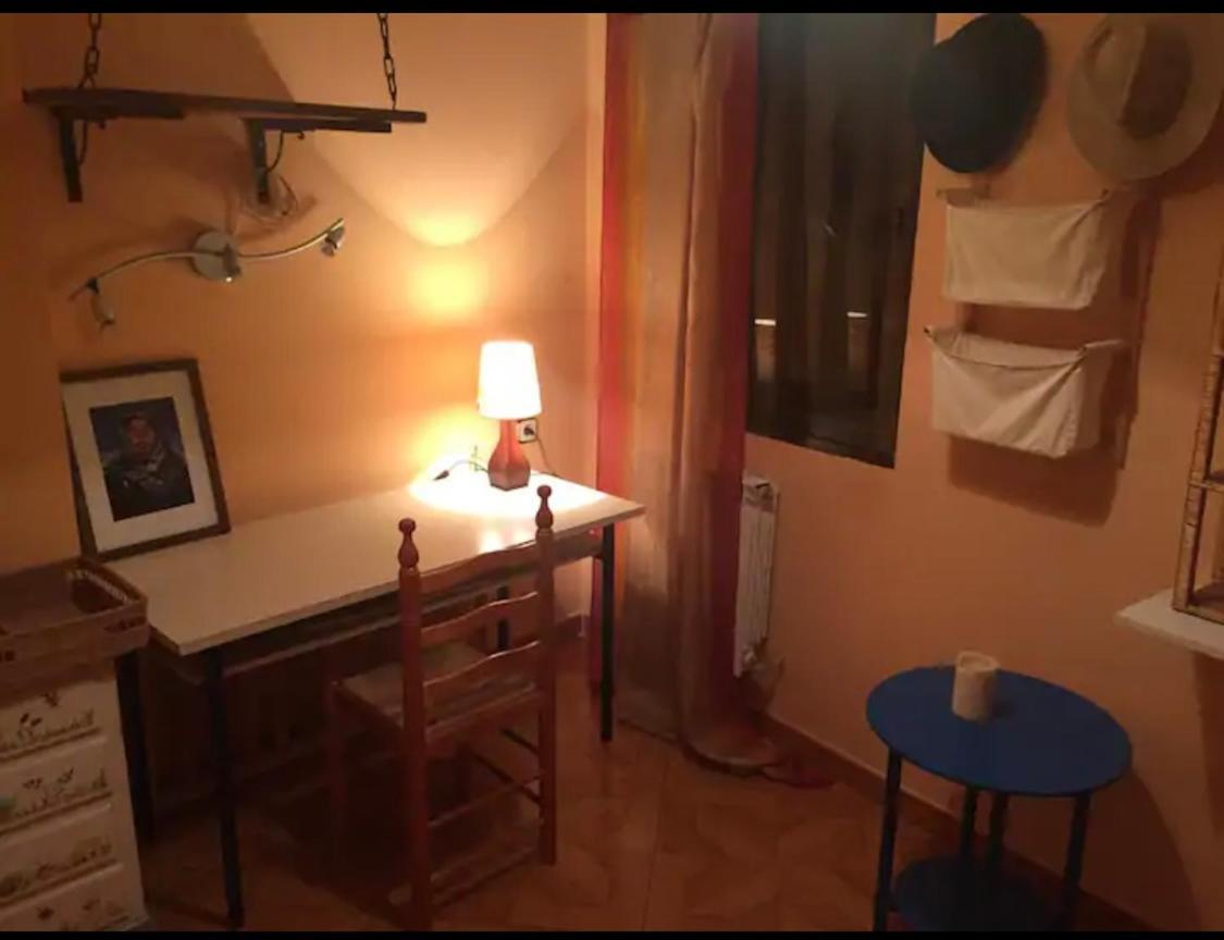 Casa en el corazón de Gredos, amplia y agradable. Navacepeda de Tormes Exterior foto